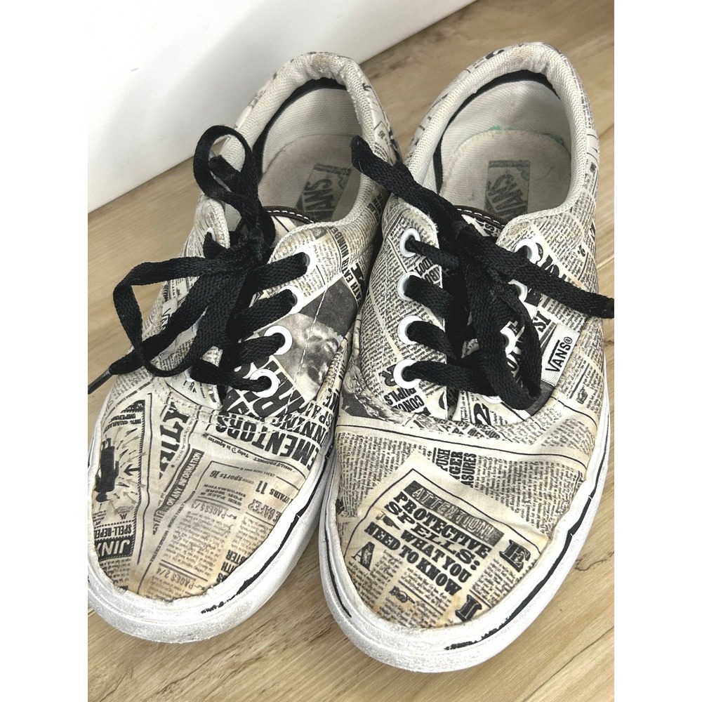 Vans‎ Harry Potter Daily Prophet Era Newspaper Print Sneakers Mens 4 Womens 5.5